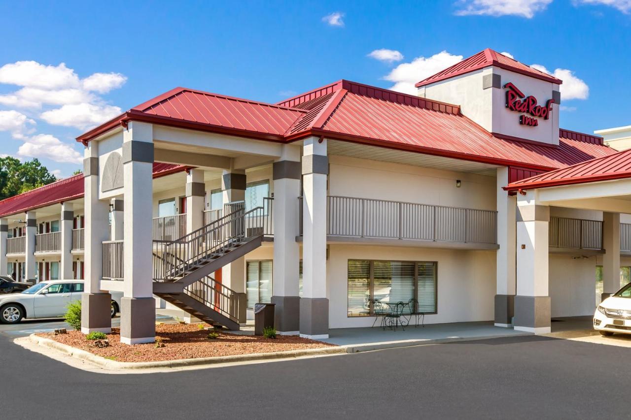 Red Roof Inn Fayetteville I-95 Экстерьер фото
