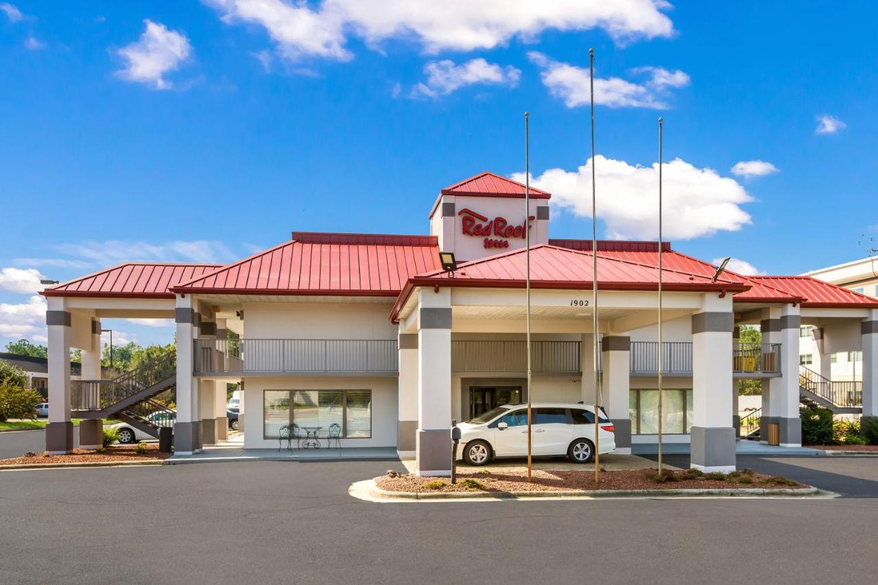 Red Roof Inn Fayetteville I-95 Экстерьер фото